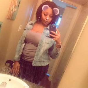 Meet your Posher, Kendra